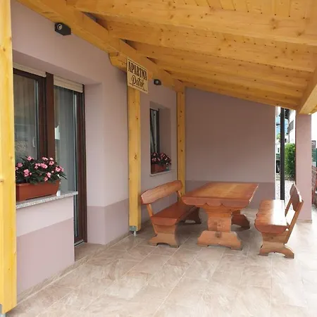 شقة Apartma Patrik كوباريد